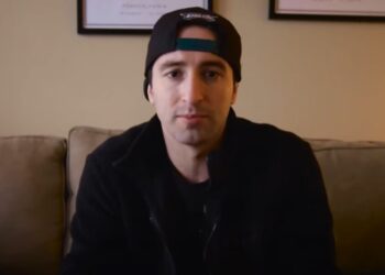 “I Started With $0”—Software Tycoon Destroys His Fortune to Show Anyone Can Get Rich Again