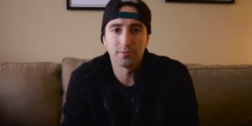 “I Started With $0”—Software Tycoon Destroys His Fortune to Show Anyone Can Get Rich Again