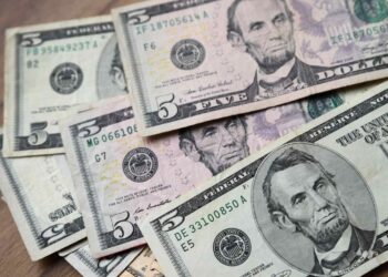 These $5 bills could be worth up to $280,000 at auction