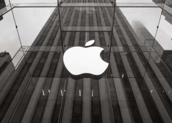 Apple goes for Meta with new glasses with artificial intelligence, integrated cameras and headphones