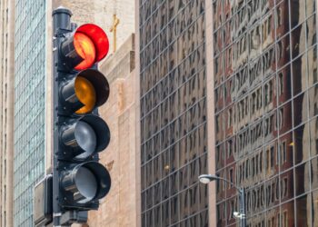 U.S. studies are implementing a four-color traffic light, and the change is radical - Designed for the era of autonomous cars, and this is how it will work