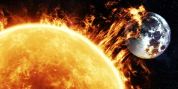 NASA warns that new solar flares could disrupt communications on Earth
