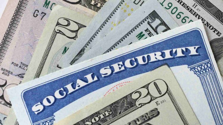 This Is the Average Social Security Check You’d Get If You Retire at 70