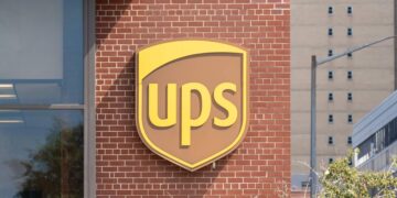 UPS to Lay Off 20,000 Workers and Close 73 Facilities After Reducing Amazon Shipments by More Than 50%