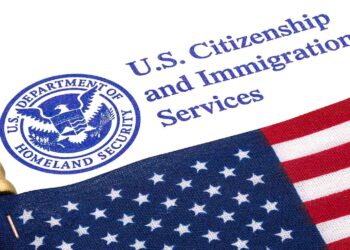 Donald Trump reactivates his controversial immigration veto and these are the countries affected