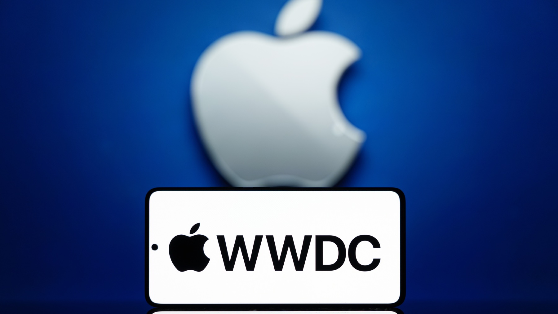 Apple admits new AI-enabled Siri didn't work and had to cancel part of its ambitious secret plan