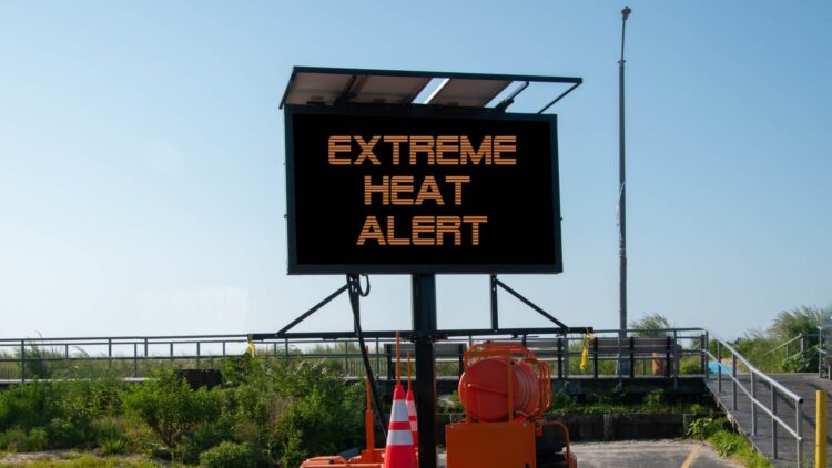 U.S. activates extreme heat alert and offers financial assistance to pay electric bill this summer
