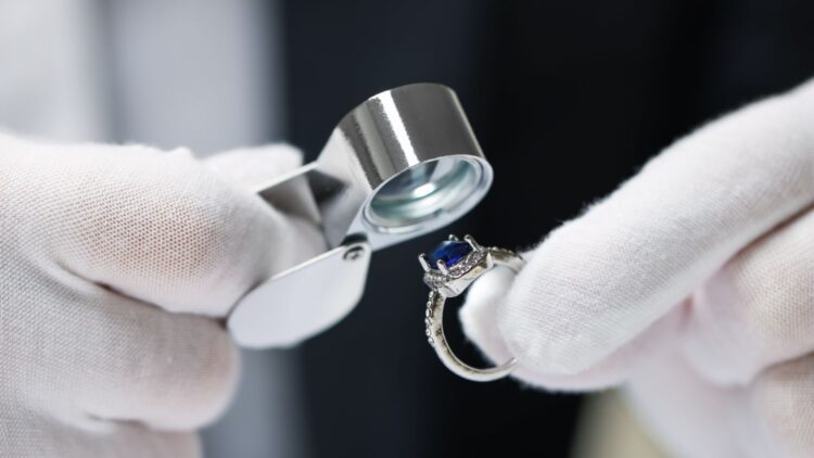 What looked like junk turned out to be a historic jewel - he bought the ring for $20 and what he discovered afterwards left everyone speechless