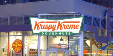 Krispy Kreme gives away free doughnuts on July 4th and launches patriotic flavors you can only try this week