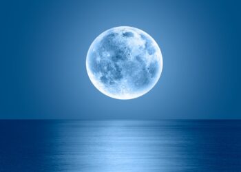 scientists discover that certain Moon minerals could transform water management on Earth