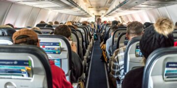 Confirmed by FAA study - This is the seat most likely to save you if your plane crashes