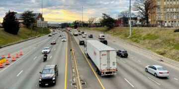 Farewell to trucks without speed control - Washington imposes new mandatory roadside technology