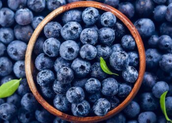 this natural food outperforms fish and nuts in brain and heart health benefits