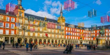 what one TikToker discovered in Spain will make you appreciate life on the street like never before