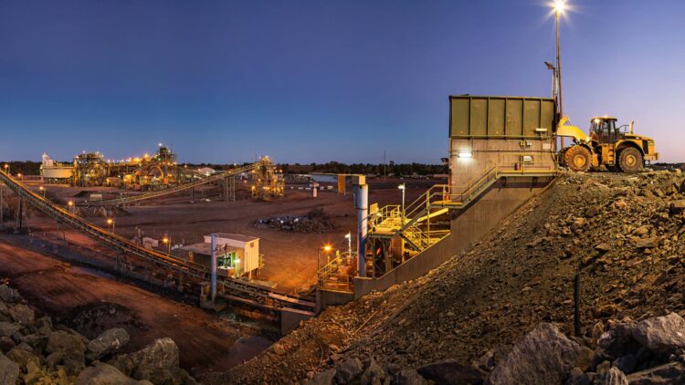 It's official - China finds more than 1,100 tons of gold in a single deposit almost 3,000 meters deep