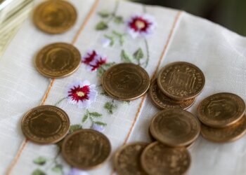 No safes or banks - the best-kept treasure was in the wall and worth over $3.8 million