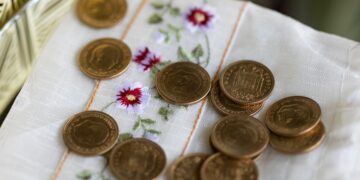 No safes or banks - the best-kept treasure was in the wall and worth over $3.8 million