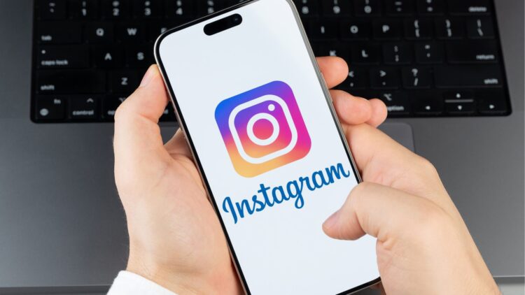 Instagram copies X (Twitter) and is already testing the button to republish other users' content - this is how the new feature will work