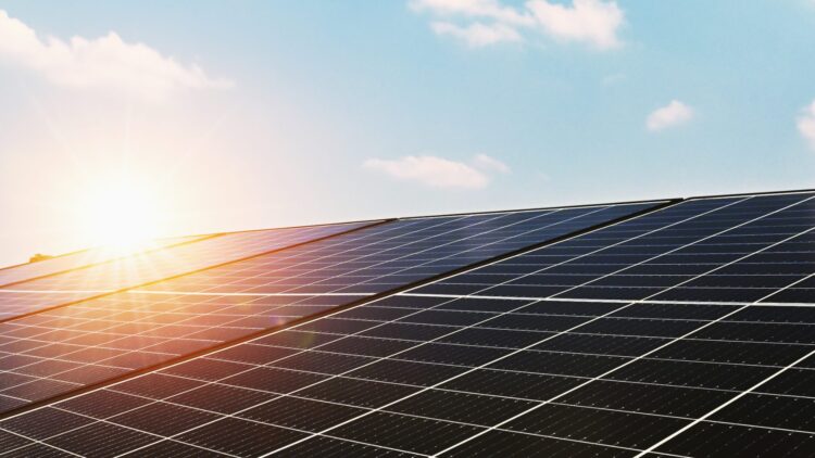 Confirmed - these new solar panels generate electricity even in dim light or indoors (and could change everything)