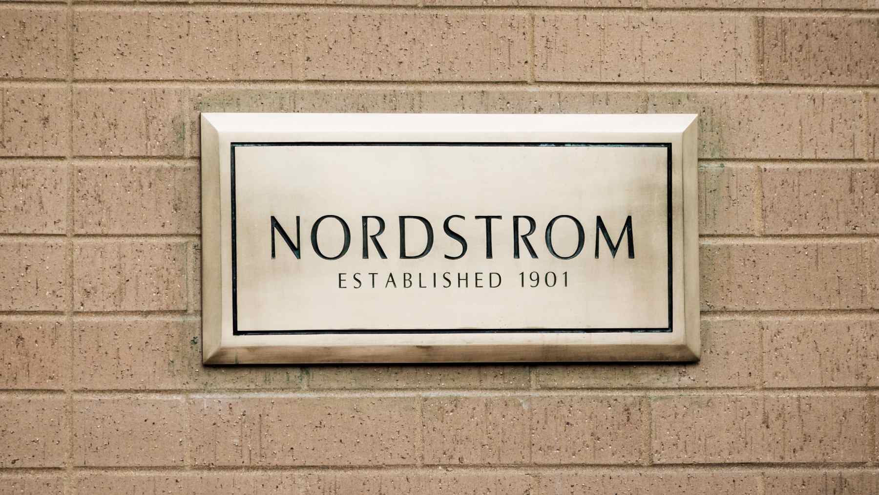 Farewell to two flagship stores - Nordstrom closes in Santa Monica and St. Louis before summer ends
