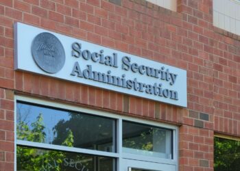 Confirmed - Social Security Fairness Act accelerates the bankruptcy of the U.S. retirement fund and the money runs out in 2033