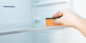 Goodbye ice packs - the game-changing homemade sponge trick that's taking this summer by storm