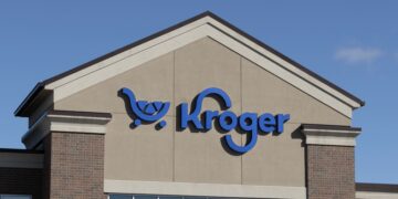 Neither Walmart nor Costco - this U.S. supermarket makes a drastic decision that changes its customers' experience forever