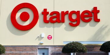 Target imposes 10-item limit on self-checkout and sparks outrage among thousands of U.S. customers