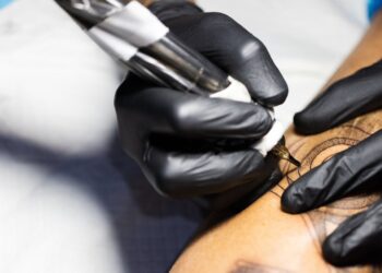 tattooing under general anesthesia can be deadly and this real case has set off all the alarms