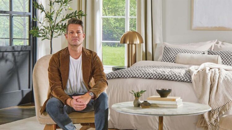 Confirmed by Nate Berkus - vertical blinds are officially “out” and this elegant trick replaces them in sliding doors