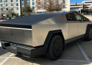 The owner of a Tesla Cybertruck discovers that it does not fit in his parking space, and Tesla threatens him with a $50,000 fine if he attempts to sell it within a year