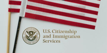 American citizenship in 2025—this is the new price in dollars and the only legal trick to get it for free (few people meet the requirements)