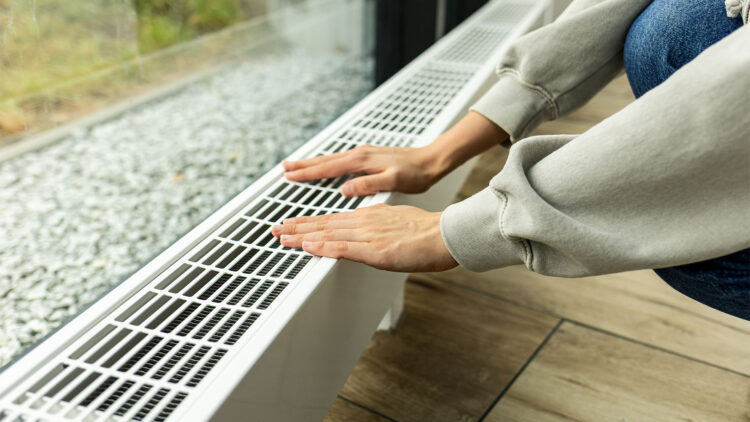 Bad news for millions of households in the US—heating bills will rise by 7.6% this winter, and thousands already fear they won't be able to pay them