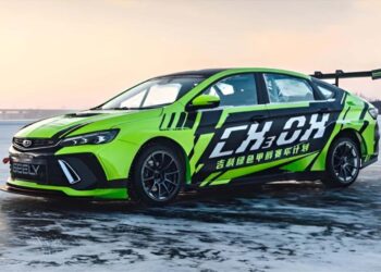 Confirmed—Geely surprises the world by unveiling the first race car powered entirely by methanol, an alternative fuel that promises to outperform electric and hydrogen engines