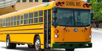 Confirmed—this is how the iconic yellow school bus was born in the US, Frank Cyr's invention that changed child safety forever