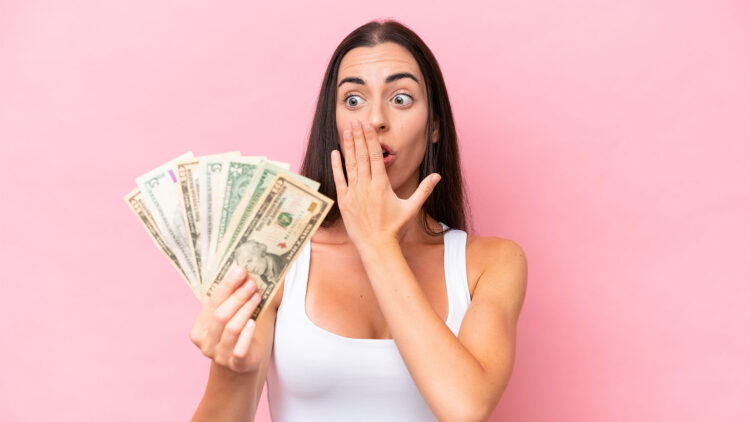 Confirmed—a simple trip to Walmart ended with the discovery of an envelope containing money and a message that brought a mother in North Carolina to tears