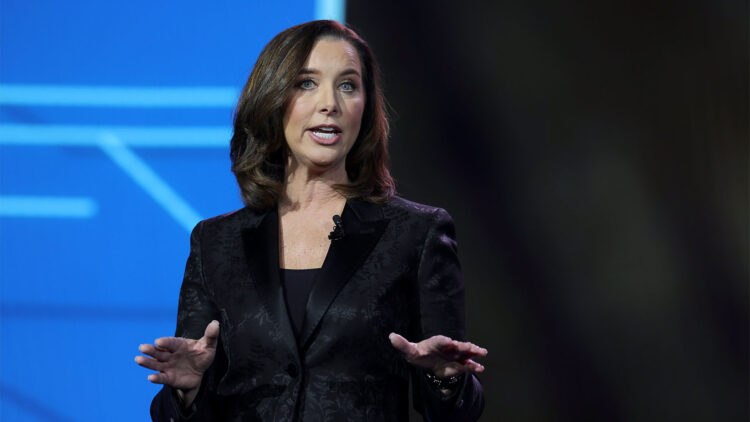 Walmart executive reveals the biggest red flag that can ruin your career—being a Debbie Downer