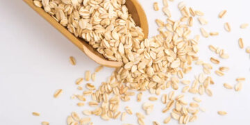 Neither miraculous nor dangerous—this is how you should consume oats to reap their benefits without harming your digestion