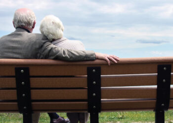 Psychologists confirm that the happiest couples never stop talking about these 5 topics (and that's why their love lasts for years)