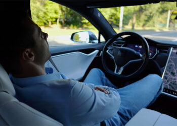 It's official—Tesla and BYD accelerate the race toward driverless cars and the future of fully autonomous driving