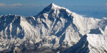 Global alert—China discovers one of the world's largest lithium deposits near Everest at an altitude of 5,500 meters