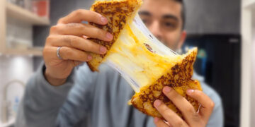 Chefs reveal the secret to the perfect grilled cheese—the cheese that melts better than any other