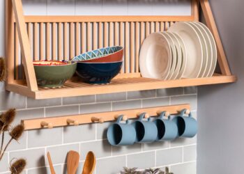 Confirmed—the wall-mounted dish rack that's a hit on Amazon is revolutionizing small kitchens with more space, cleanliness, and minimalist style