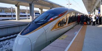 No planes or cars—China wants to turn long-distance travel into one-hour journeys with its new generation of bullet trains