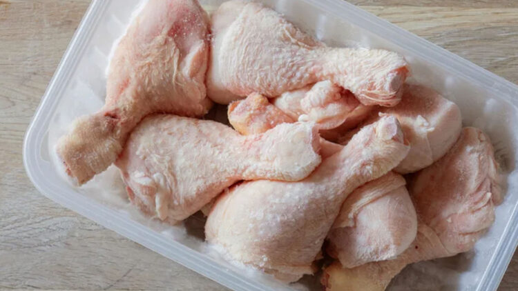 Confirmed by experts—cutting up chicken before freezing it prevents bacteria, preserves flavor, and reduces waste