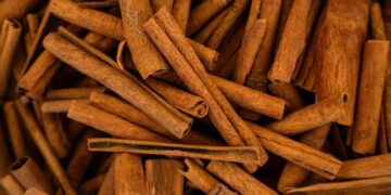 Confirmed—this spice helps reduce belly fat and lose weight, according to a new study with over 700 participants