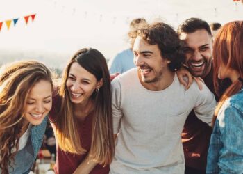 Science confirms it—strong relationships can slow cellular aging and rejuvenate your DNA