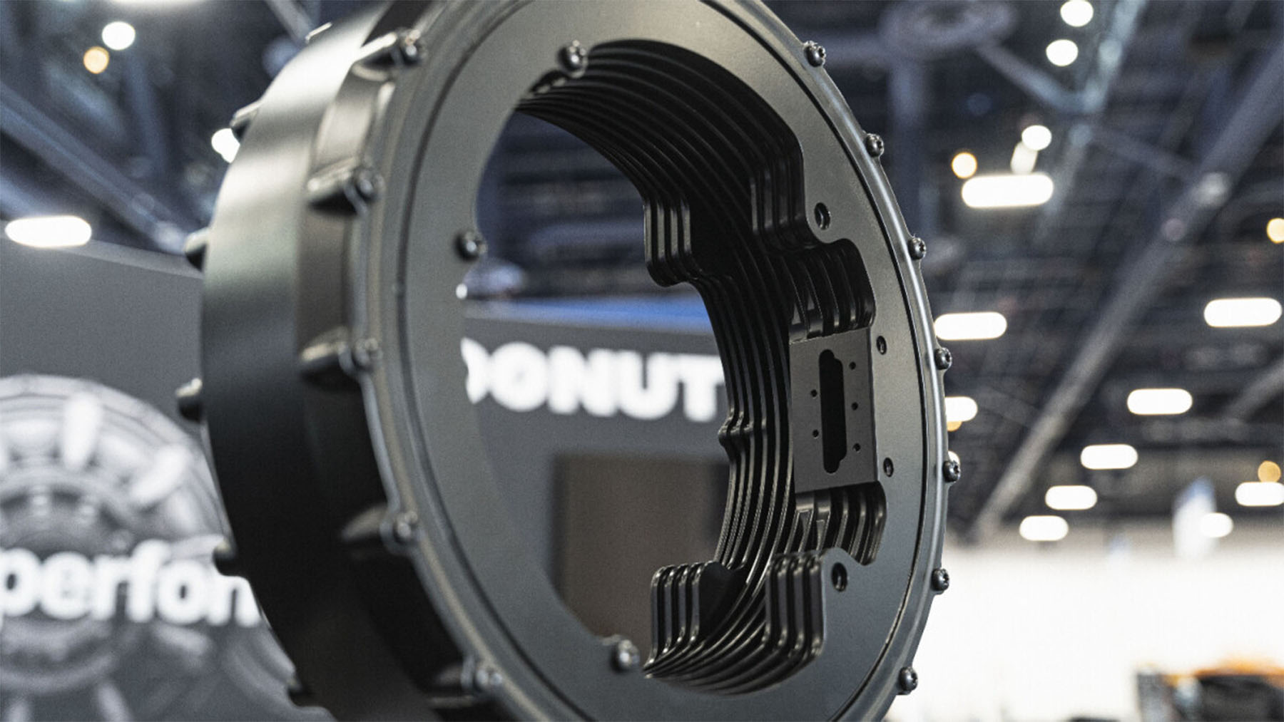 This is the “donut” motor that eliminates chains, gears, and noise to change urban mobility forever