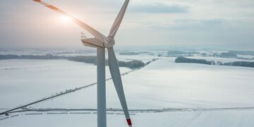 No sun or gas—the innovative Q turbine harnesses winter winds to generate up to 3,000 W and reduce your monthly bill