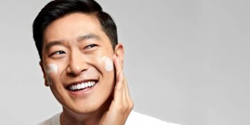 Confirmed by dermatologists—the skin on your neck is more fragile, and these natural tricks help restore firmness and elasticity